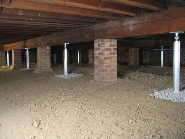 Basement Support Jacks Part - 19: ... Crawl Space Jack Posts Installed In Ontario